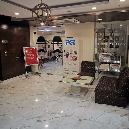 Hotel Pk Residency نويدا المظهر الخارجي الصورة