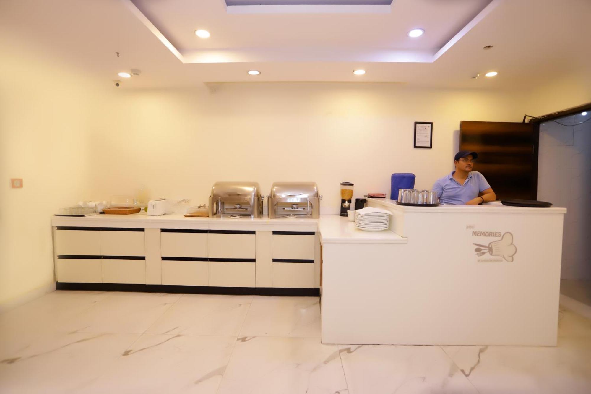 Hotel Pk Residency نويدا المظهر الخارجي الصورة