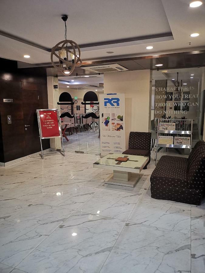 Hotel Pk Residency نويدا المظهر الخارجي الصورة
